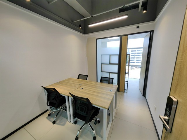 集装箱式网架房